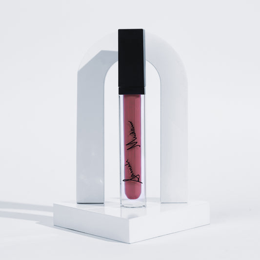 Lipstick by Samahmbeauty
